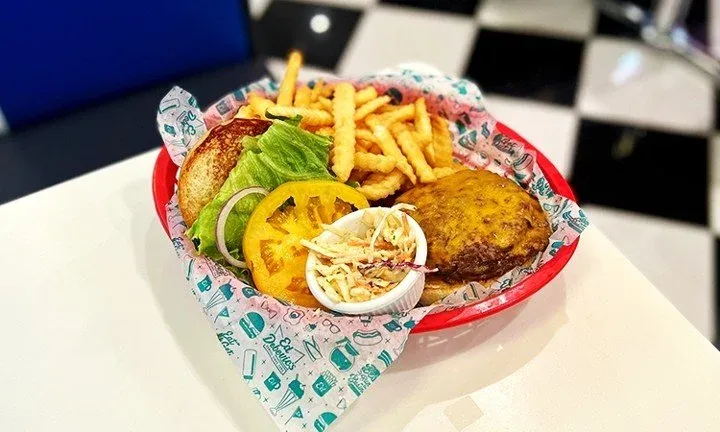 Ed Debevic's Cheeseburger