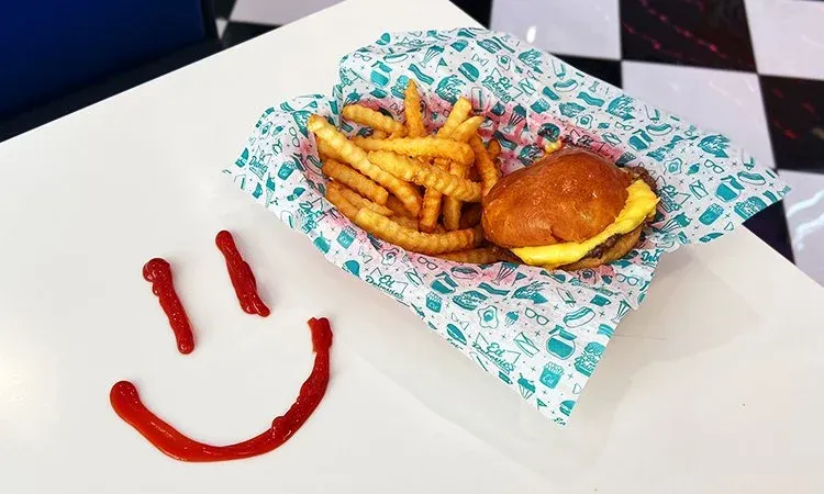 Kids Cheeseburger