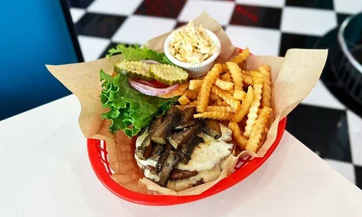 Ed Debevic's Mushroom burger