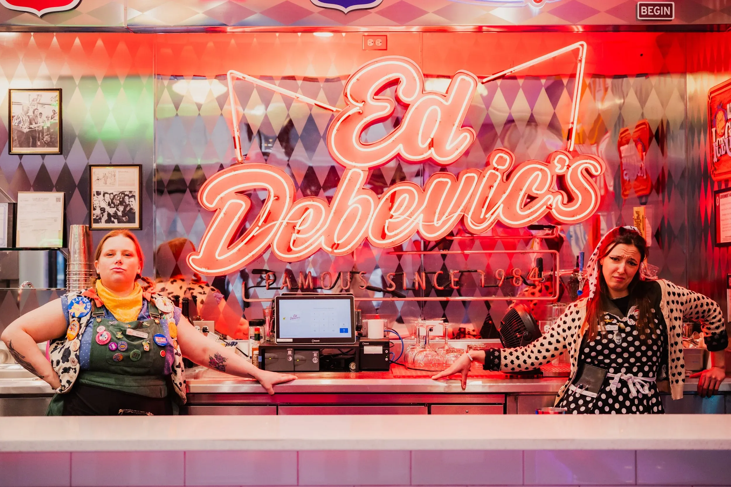 Interior of Ed Debevic's retro diner in Streeterville Chicago with neon signs, vinyl booths, and 1950s decor